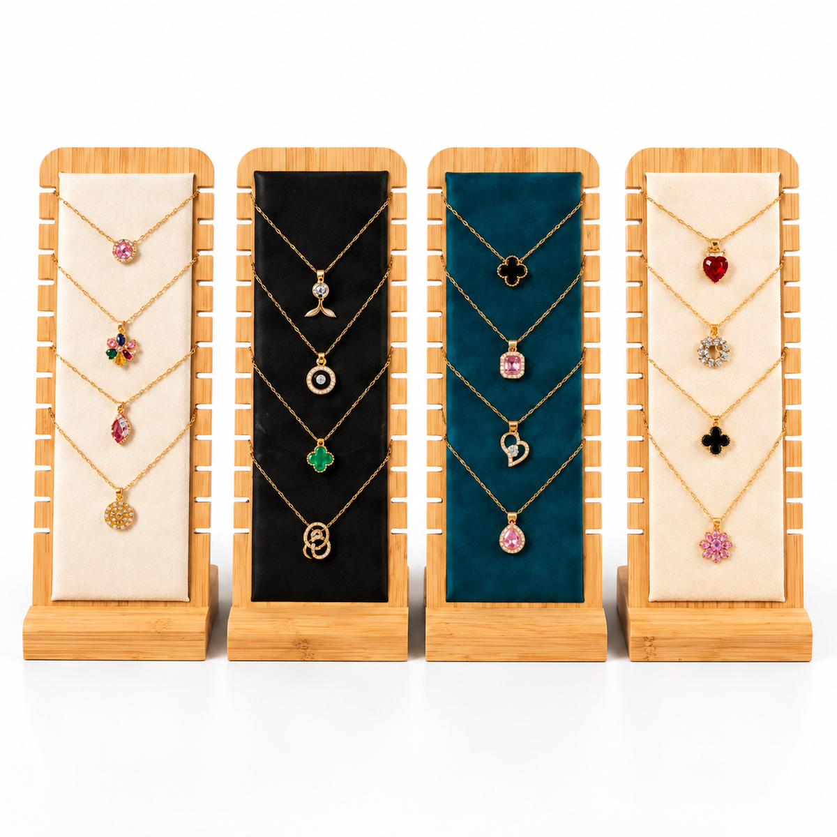 Ensemble de présentoirs en bois pour exposer colliers et pendentifs